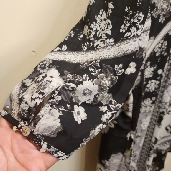 Roz & Ali Plus size Black And White Short Sleeves Tunic 1X - Picture 12 of 13